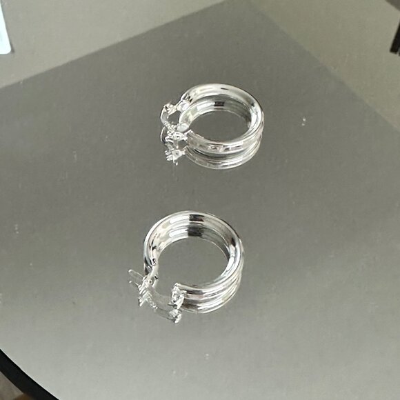 Sterling Silver 925 Hoop Earrings With Secure Clasp Crafted Solid 3.6mm - Picture 5 of 9